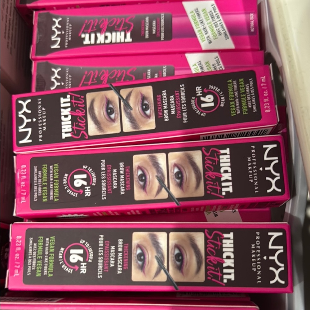 Perfectly Defined Brow Gel in Rich Espresso